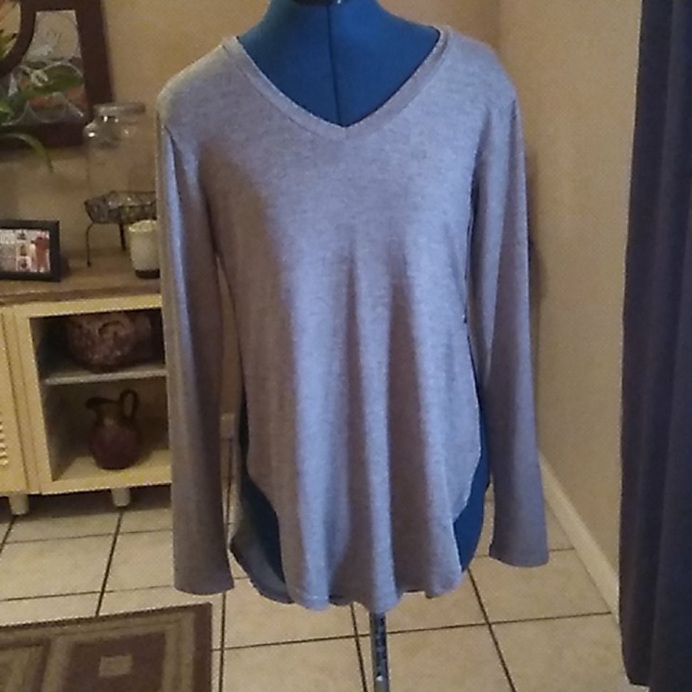Long sleeve shirt